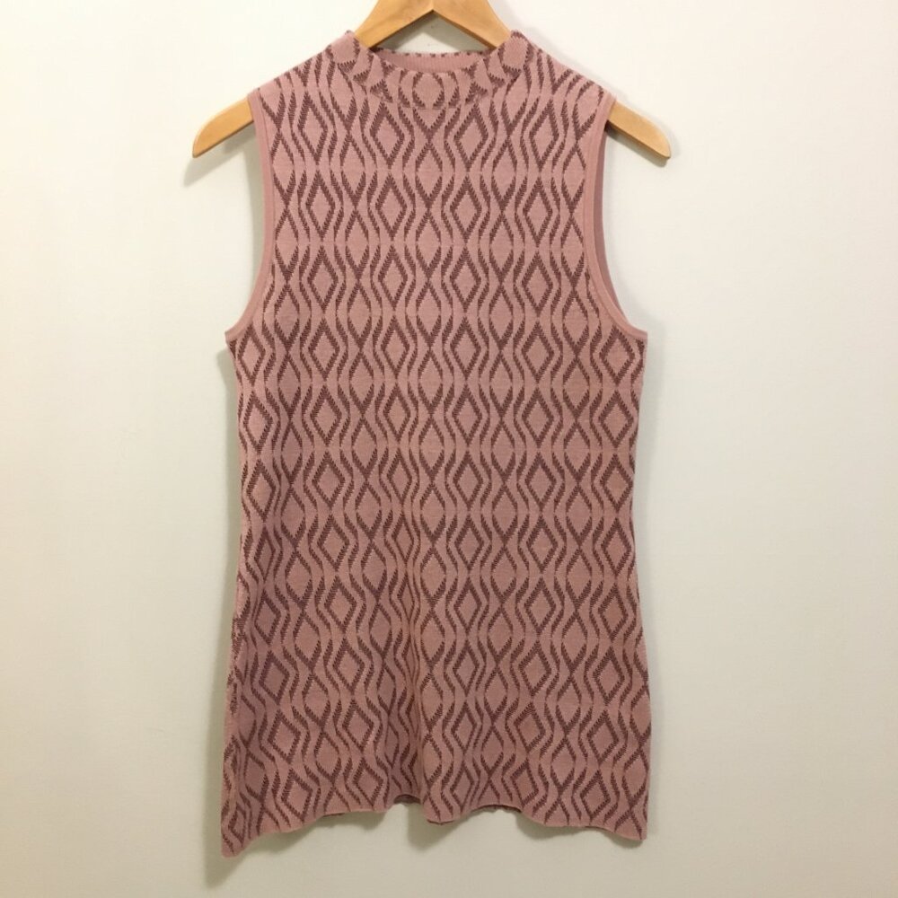 RW&CO Dusty Pink Mock Neck Diamond Knit Sleeveless Shell Top Shirt M Whimsigoth